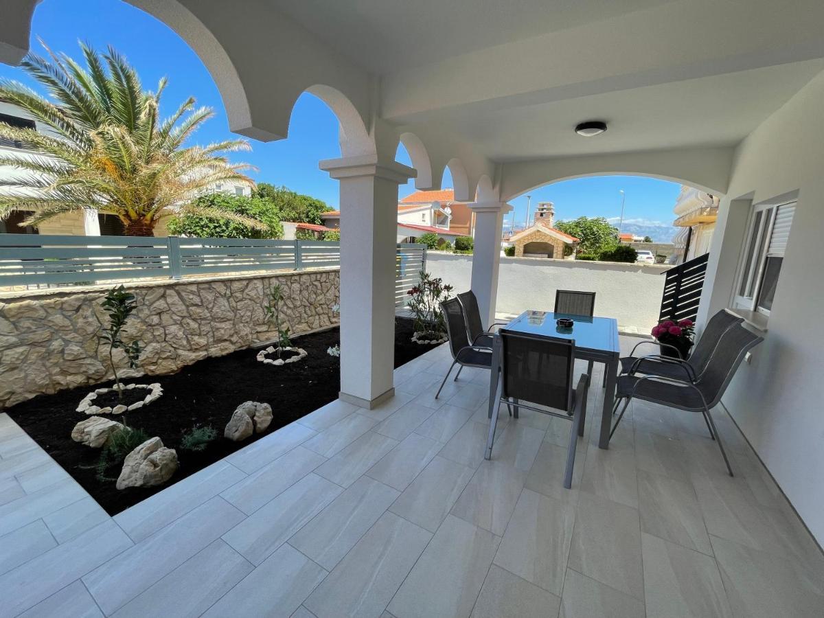 Apartmenthouse Ines Vir Exterior foto